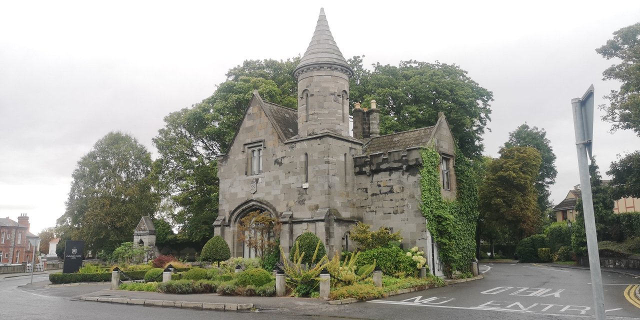 Clontarf Castle