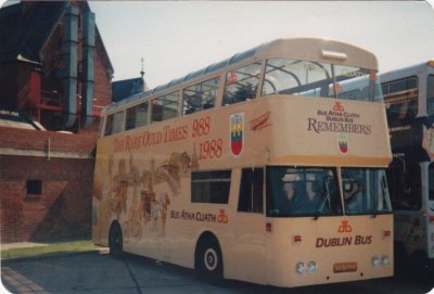 Vintage tour bus
