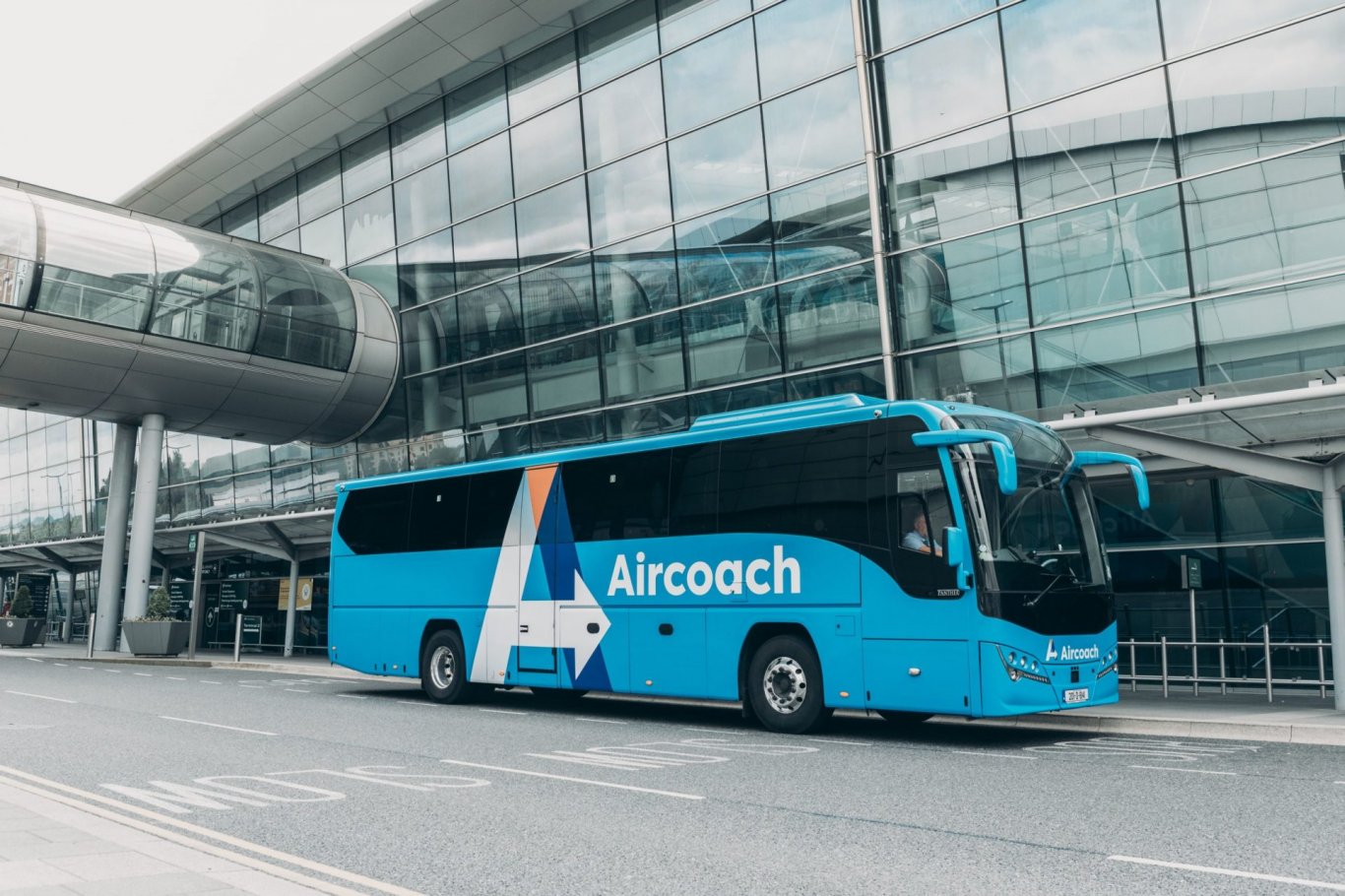aircoach at terminal 2 dublin airport