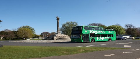 DoDublin Tours green bus at phoenix park